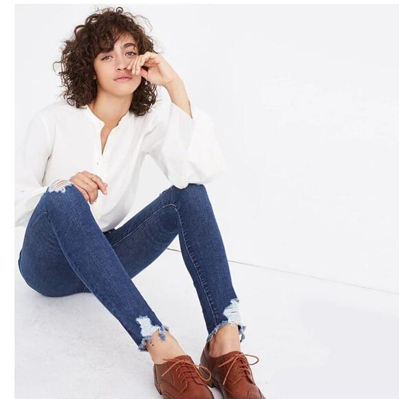 MADEWELL 9" High-Rise Skinny Jeans: Destructed Edition - Size 27 - Picture 3 of 13